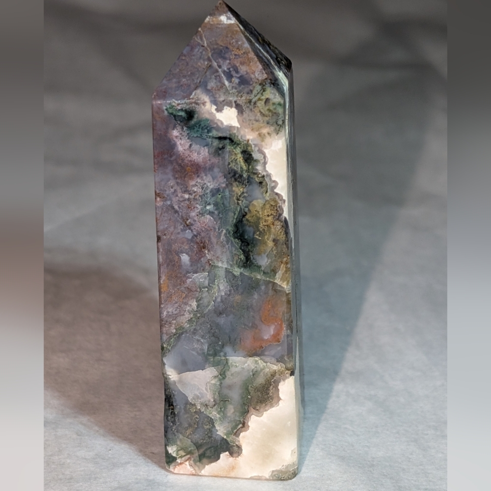 Aquatic Moss Agate Tower